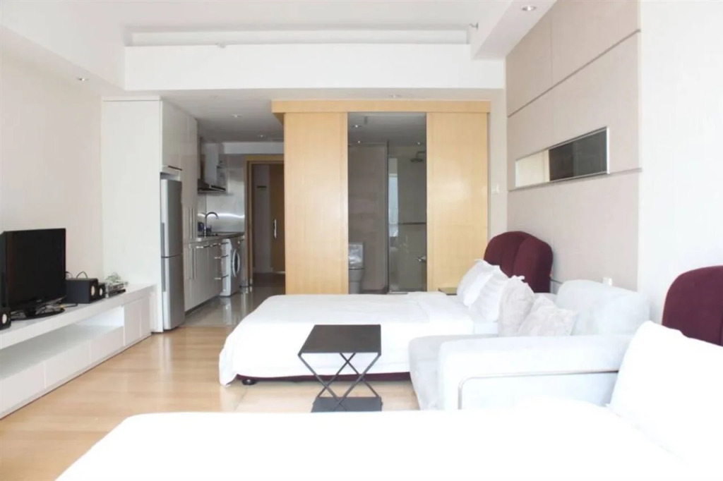 Private-Enjoyed Home ApartHotel - R&F Stanley Apartment