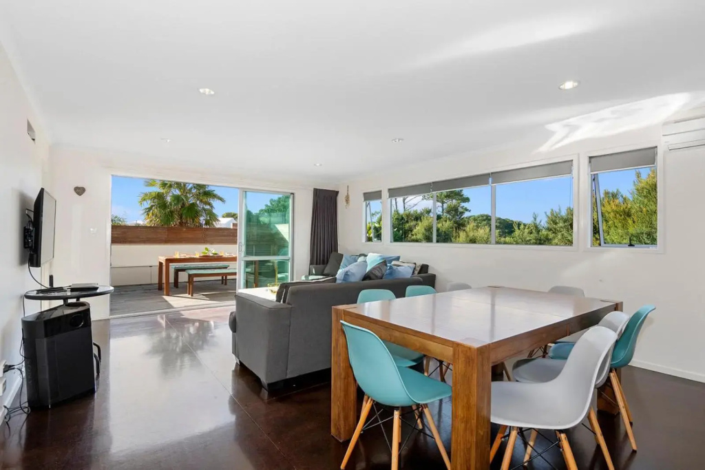 The Nautical Bach - Mangawhai Heads Holiday Home