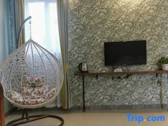 Little  time hotel