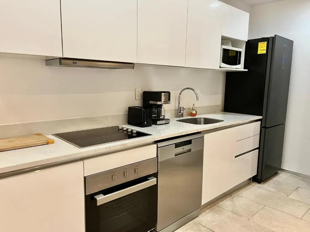 Luxury 5th Avenue Menesse 32