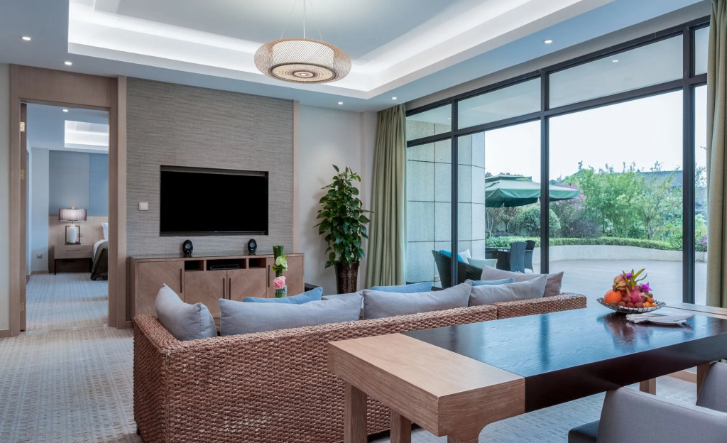 InterContinental Heilong Lake by IHG