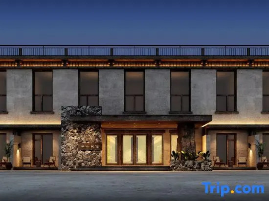 Mid-levels Hot Spring Home