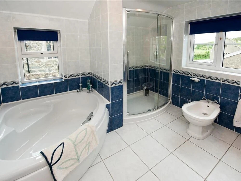 Snug Cottage With Lovely, Private Garden, Just Outside Abersoch