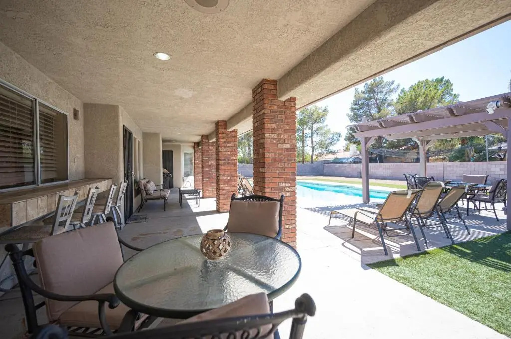 Luxury Home Near Las Vegas Strip and Airport.