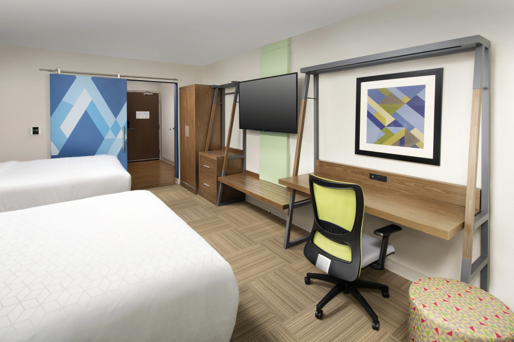 Holiday Inn Express & Suites Kingsland I-95-Naval Base Area by IHG