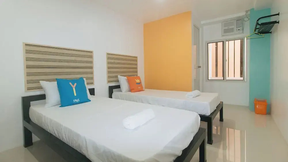 Sans Hotel near Enchanted Kingdom Santa Rosa Laguna