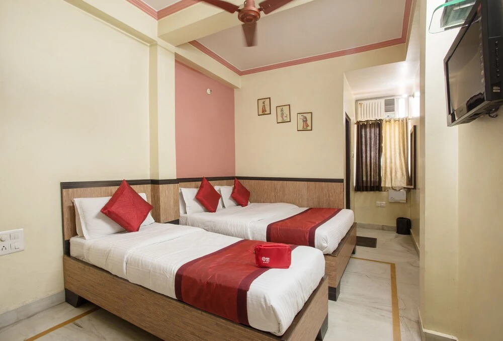 OYO 482 Hotel Maan Manuhaar