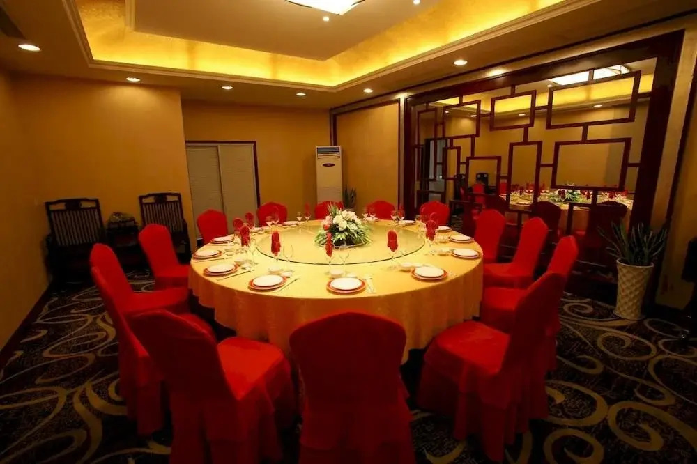 Hangzhou Xiaoshan Fangyuan Sunshine Leisure Resort
