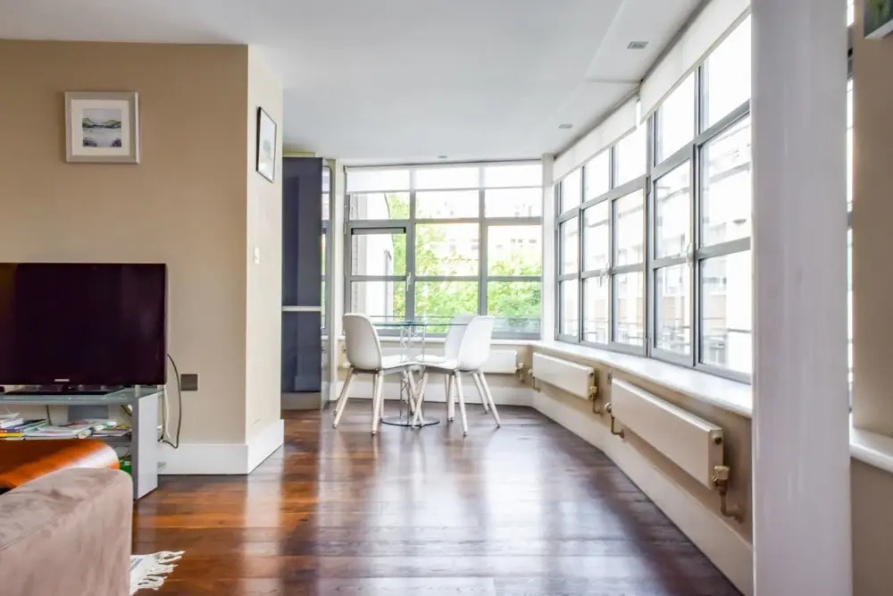 Bright 1 Bedroom Flat Near Farringdon