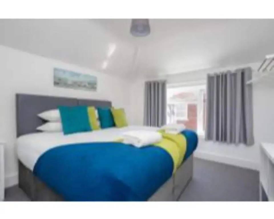 Lowcay Apartment C