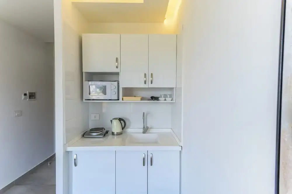 Gate 9 Tower - Studios & Apartments in Mar Mikhael