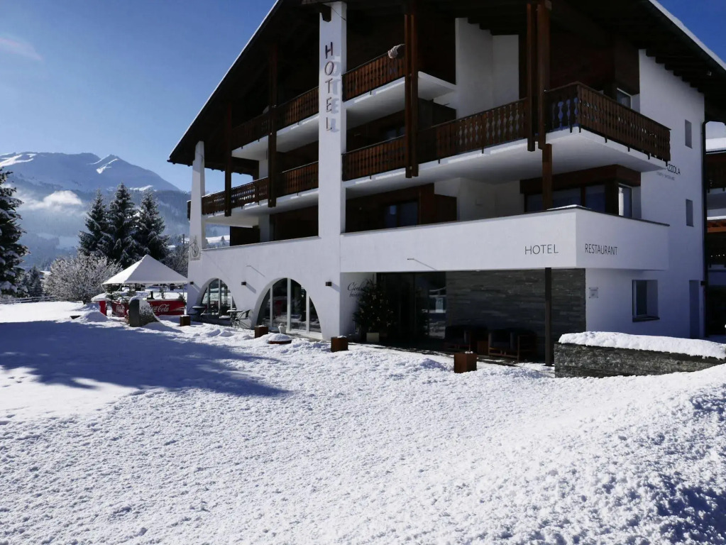 Hotel Pazzola
