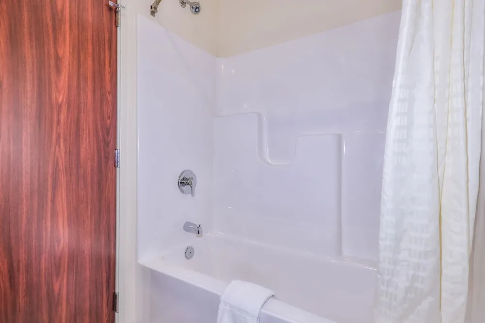 Cobblestone Hotel & Suites - Monte Vista