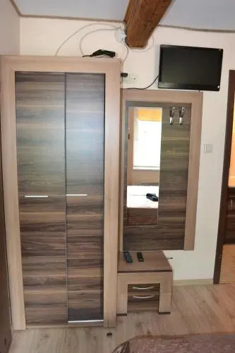 Apartament Leonos