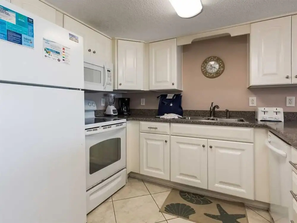 Cinco 4 by Meyer Vacation Rentals