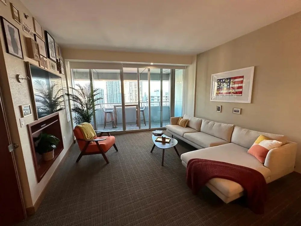 Brickell Floor 31 Sea View-Free Parking by Palermo Home