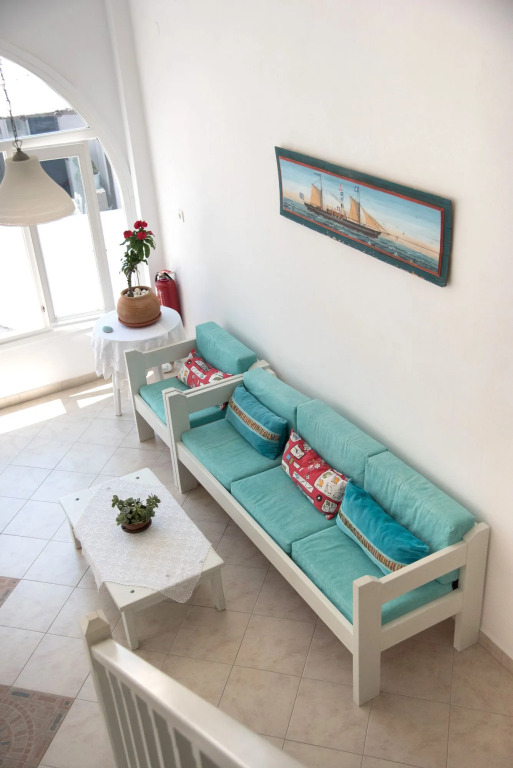 Londos Hotel