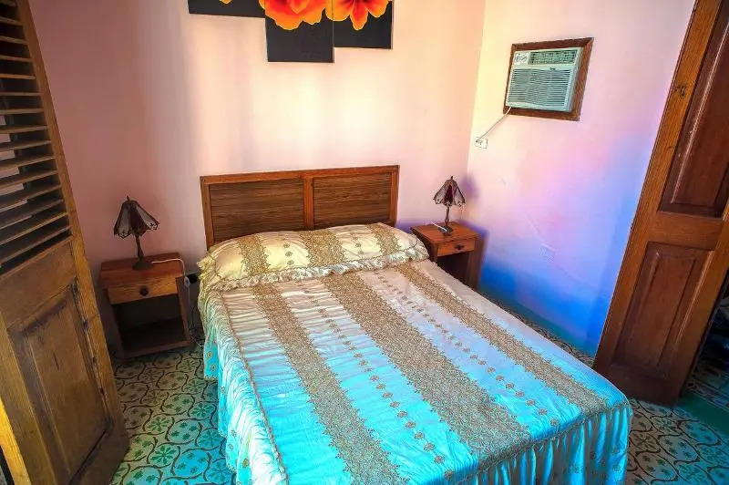 Hostal Balcones Villegas