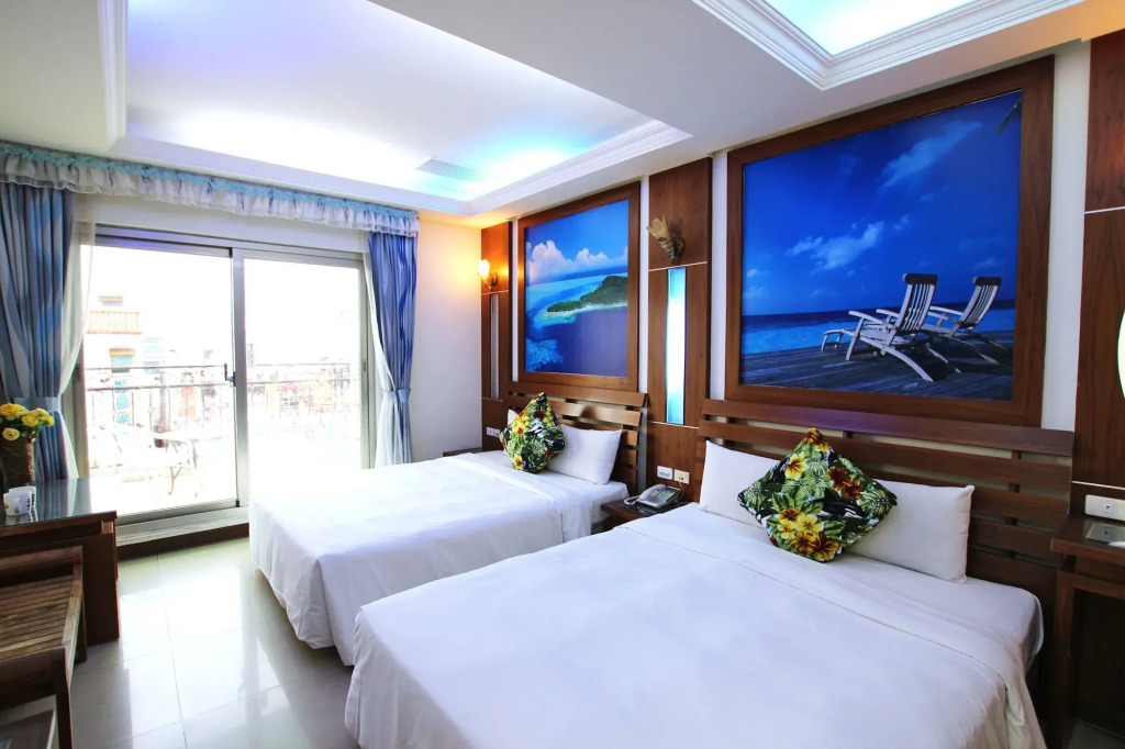 Seashell Bay Hotel