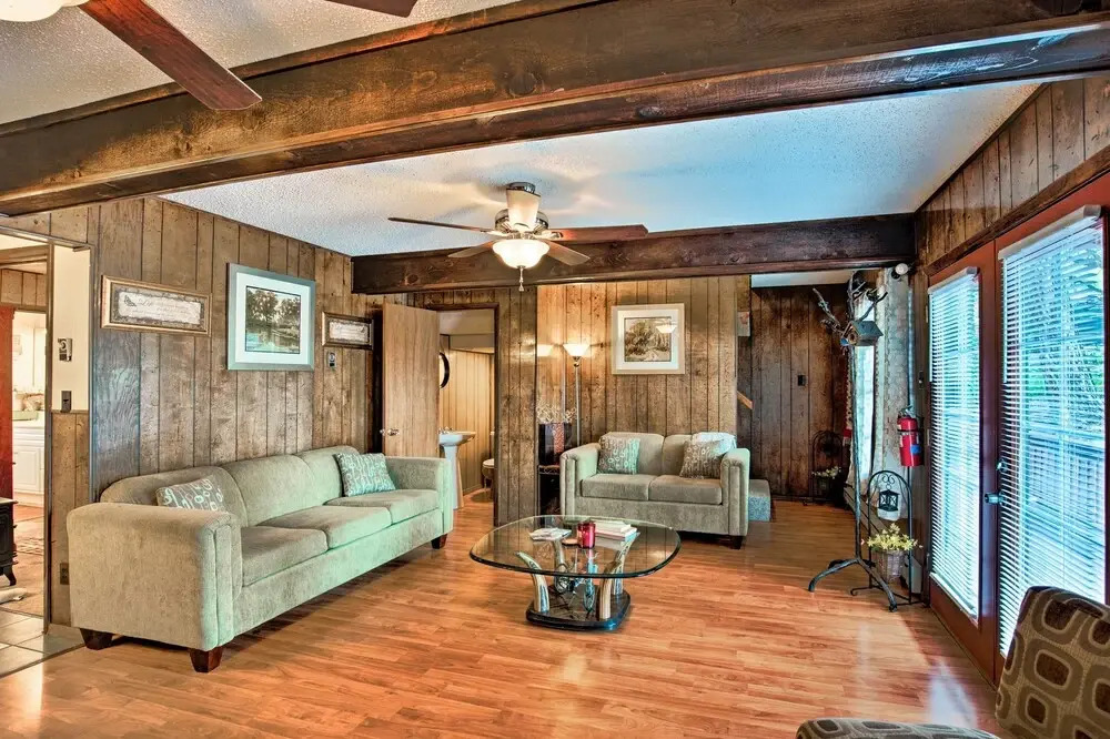 Ruidoso Cabin w/ Deck & Grill < 3 Mi to Race Track