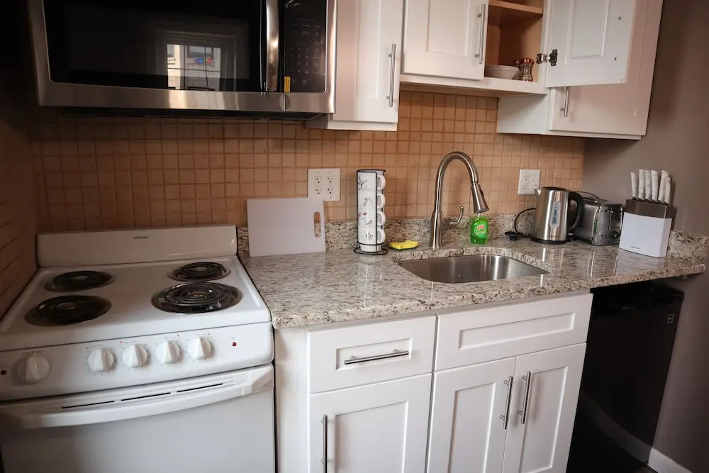 Midtown Suites