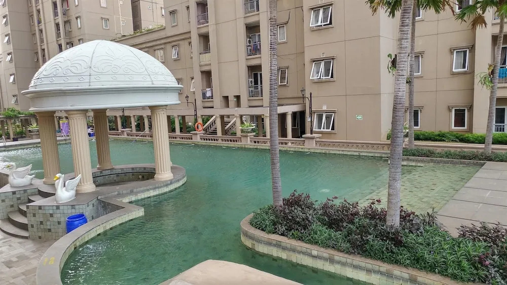 2 Bedrooms Grand Palace Apartment Kemayoran by Travelio