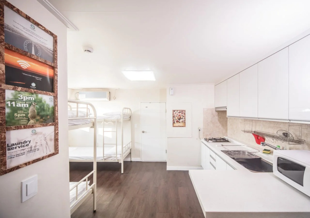 H HOSTEL Itaewon