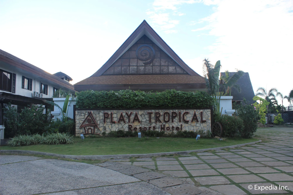 Playa Tropical Resort Hotel