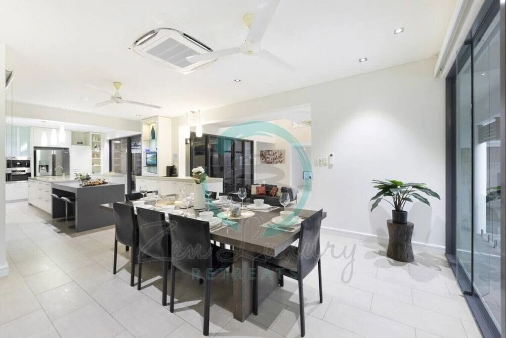 ZENLUX INFINITY - 4BR with Private Pool