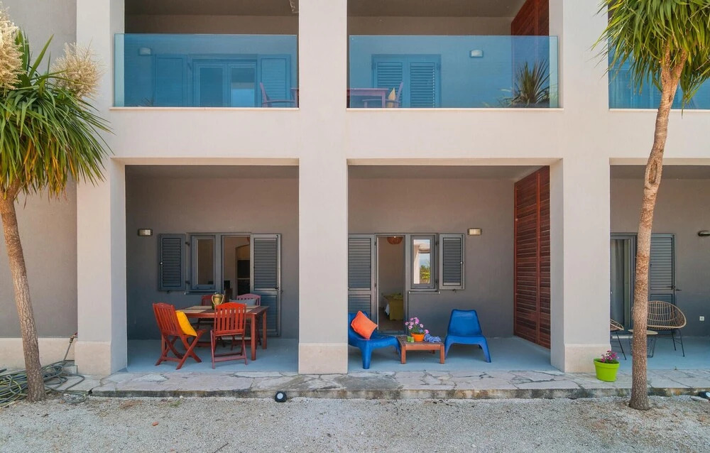 Nice Apartment in Sutivan With Wifi and 1 Bedrooms