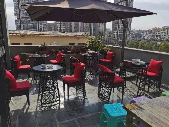 Guanlanting Homestay (Jianshui Zitao Street)
