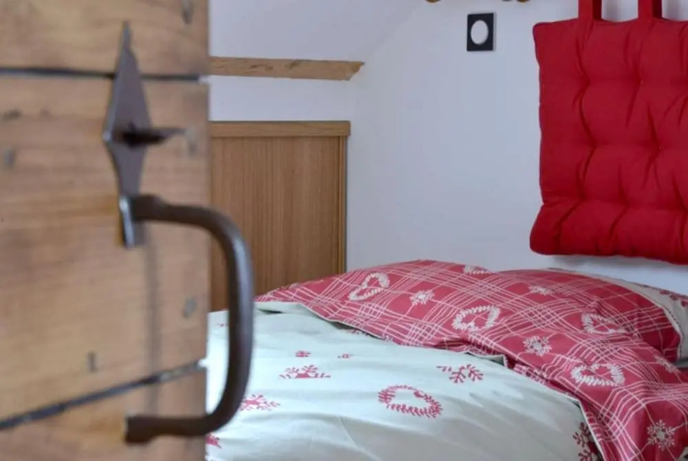 House With 2 Bedrooms in Alligny-en-morvan, With Wonderful Mountain Vi