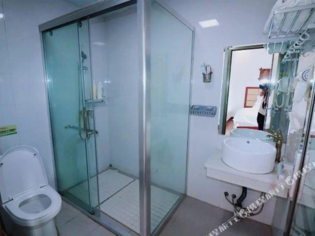 Fengyuan Yuanjiangjing Hotel