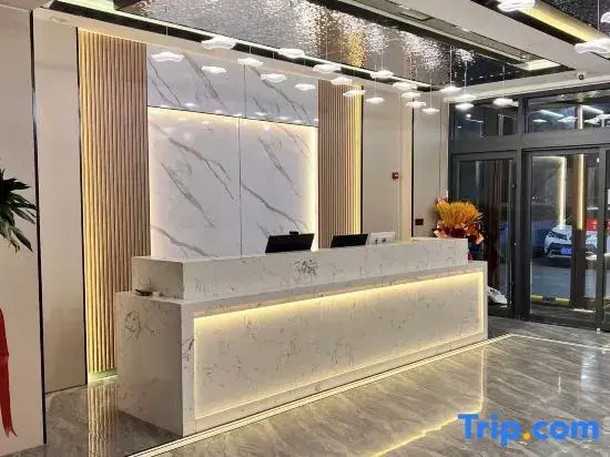 Tianzhu Silk Road Mercure Hotel (Huazang Plaza)
