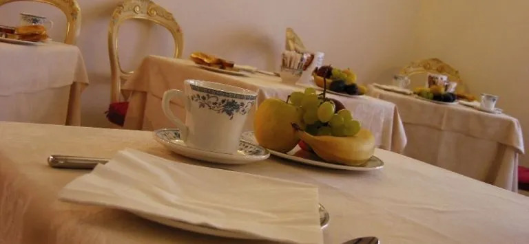 Guesthouse Ca San Marcuola 1