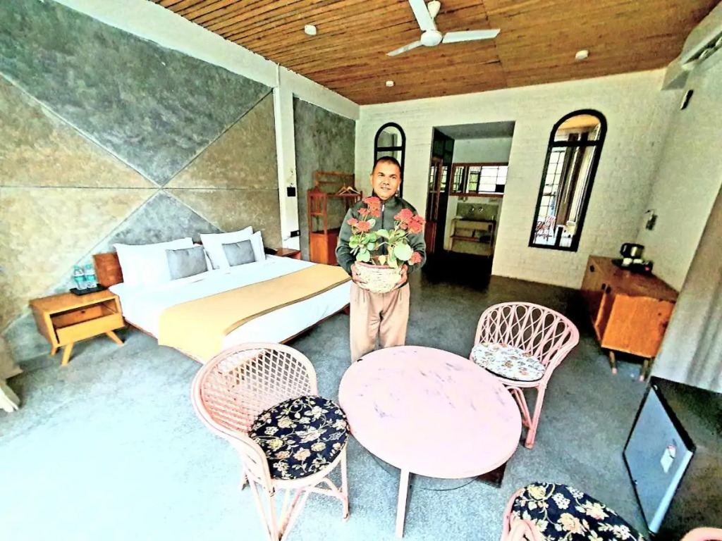 Howard Sanctuary Rishikesh