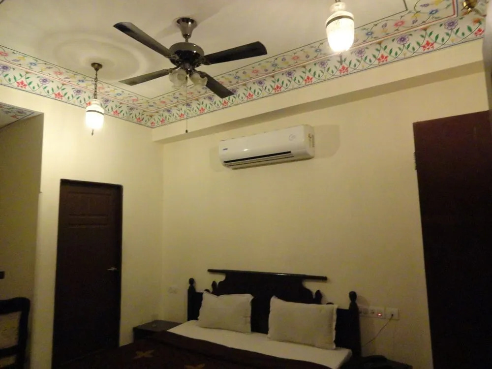 Hotel Miraya