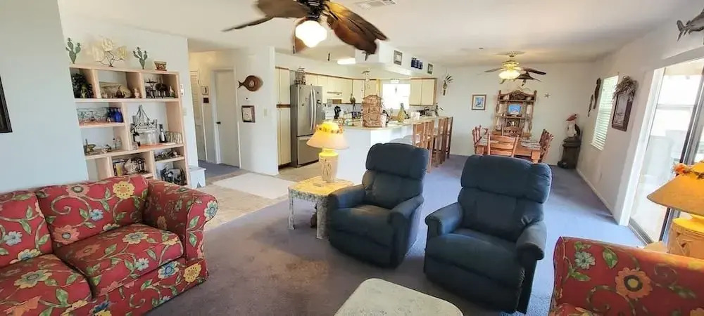 Fish Crazy House 3 Bedroom Condo by RedAwning