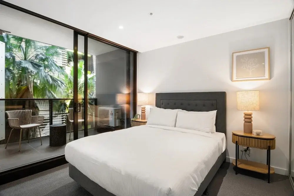 Elegant 1-bed Apartment With Premium Amenities