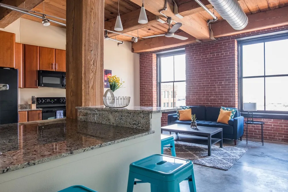 FRONTDESK 1209 Washington Ave Apts Downtown St Louis