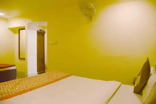 OYO Rooms Umed Club Road Rai Ka Bagh