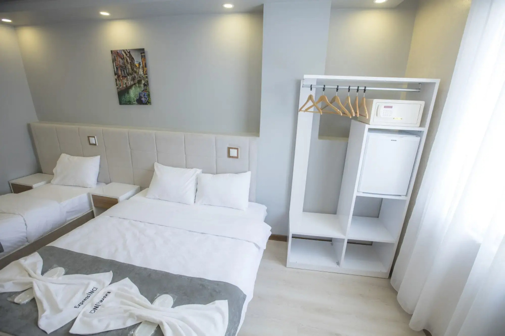 Express İnci Hotel
