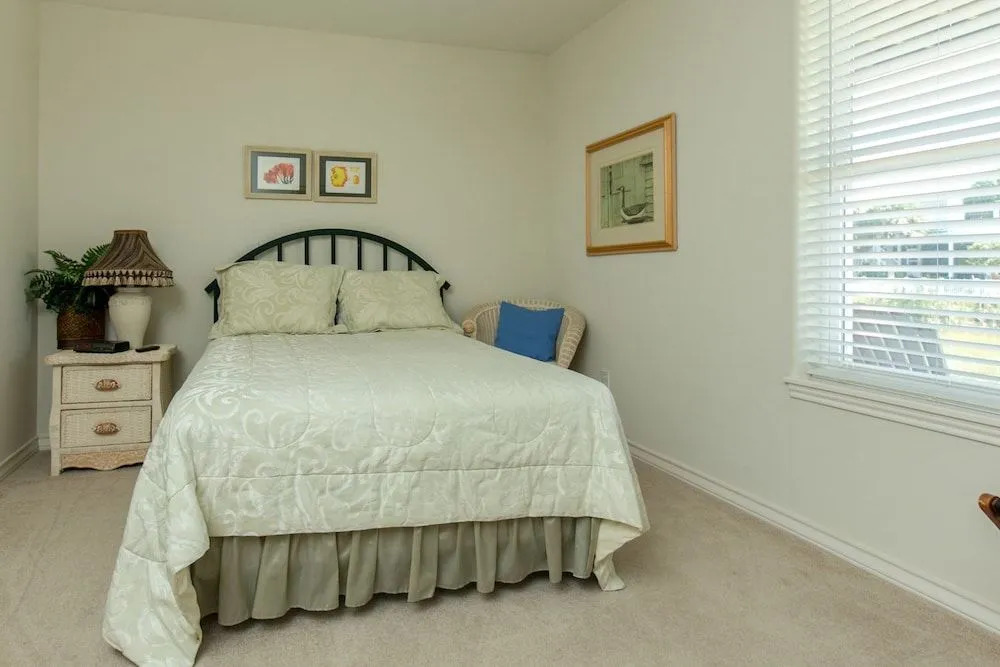 4br/3ba Ocean Bay Beach House 4 Bedrooms 3 Bathrooms Home