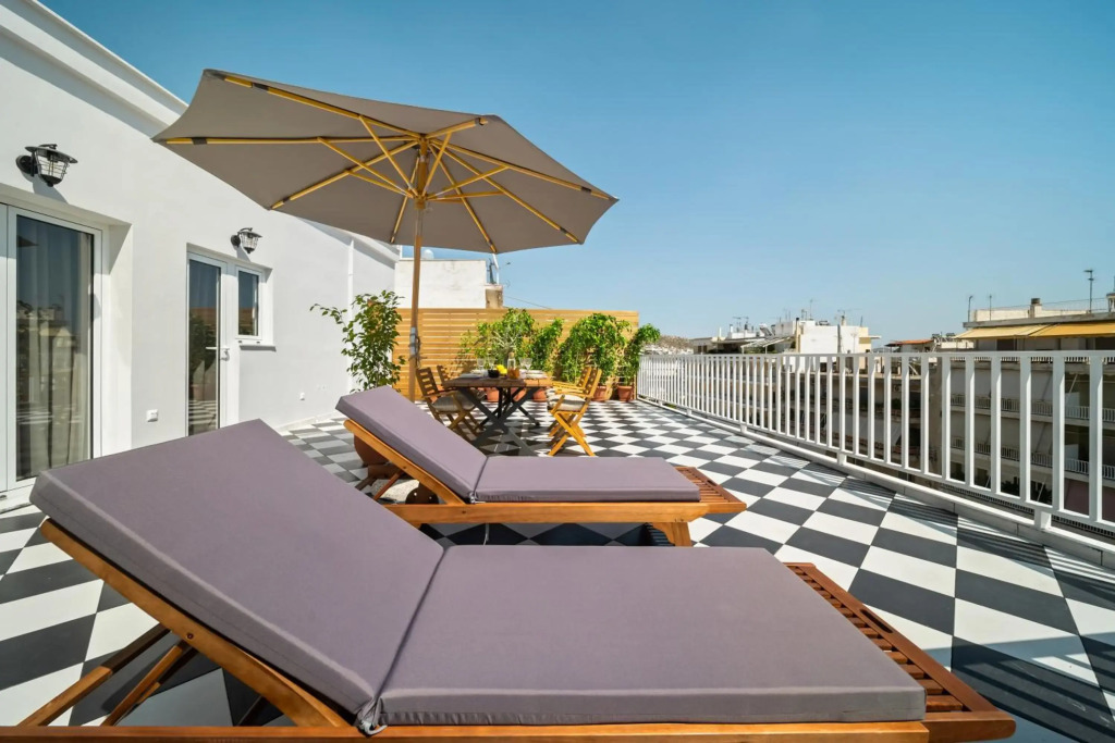 Luxurious Apartment with Big Sea View Terrace - Central Location