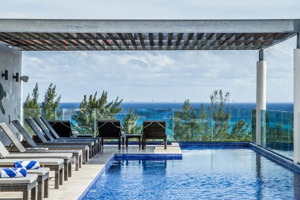 Terrazas Luxury Condos