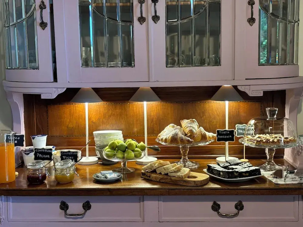 Casale dellAssiolo Bed and Breakfast