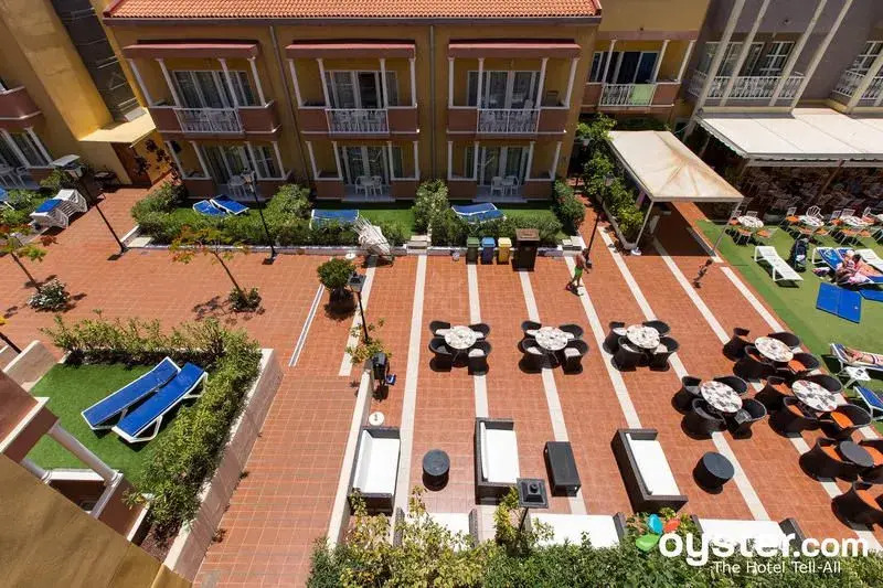 Apartamentos Compostela Beach Golf Club