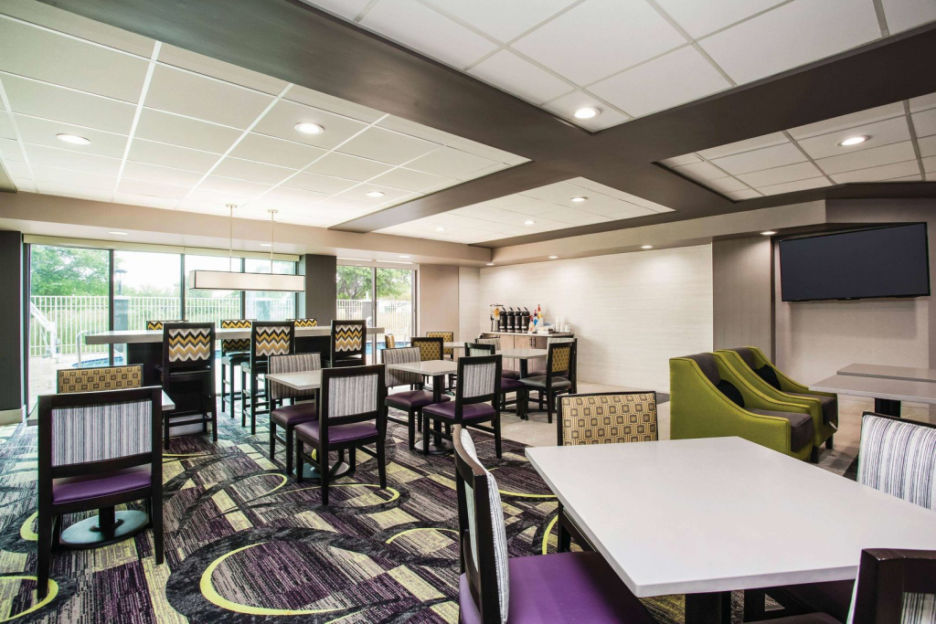 La Quinta by Wyndham Clearwater South