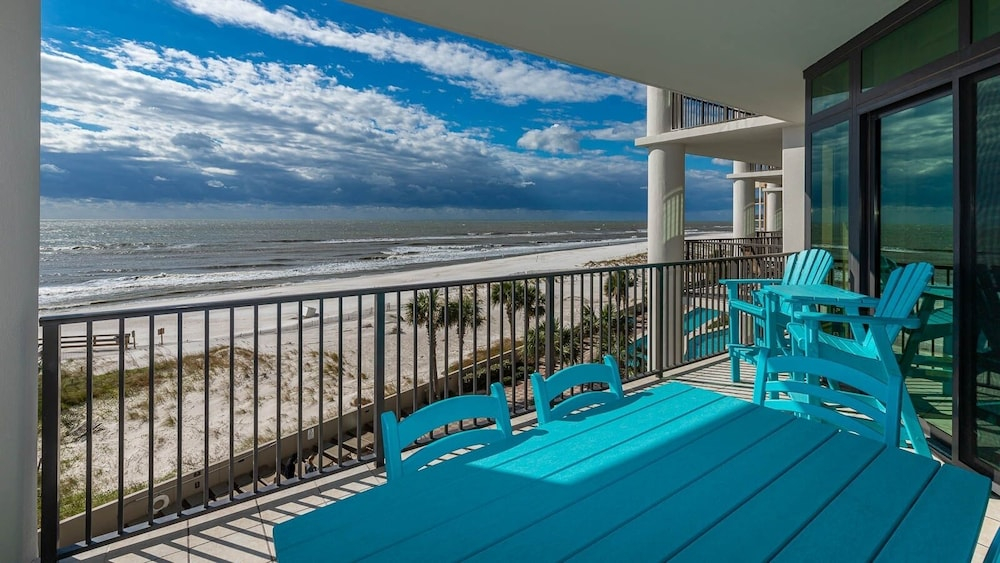 The Oasis 308 Formerly Phoenix West Ii 308 3 Bedroom Condo