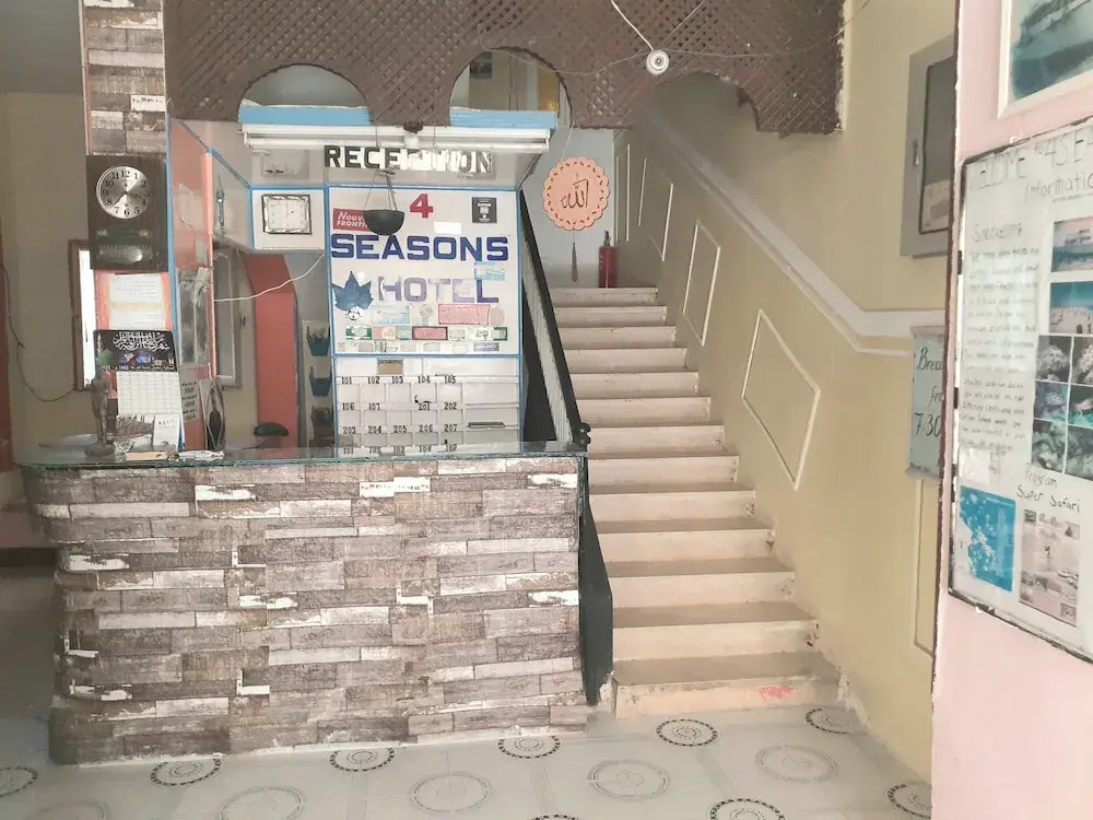 Four Seasons Hostel